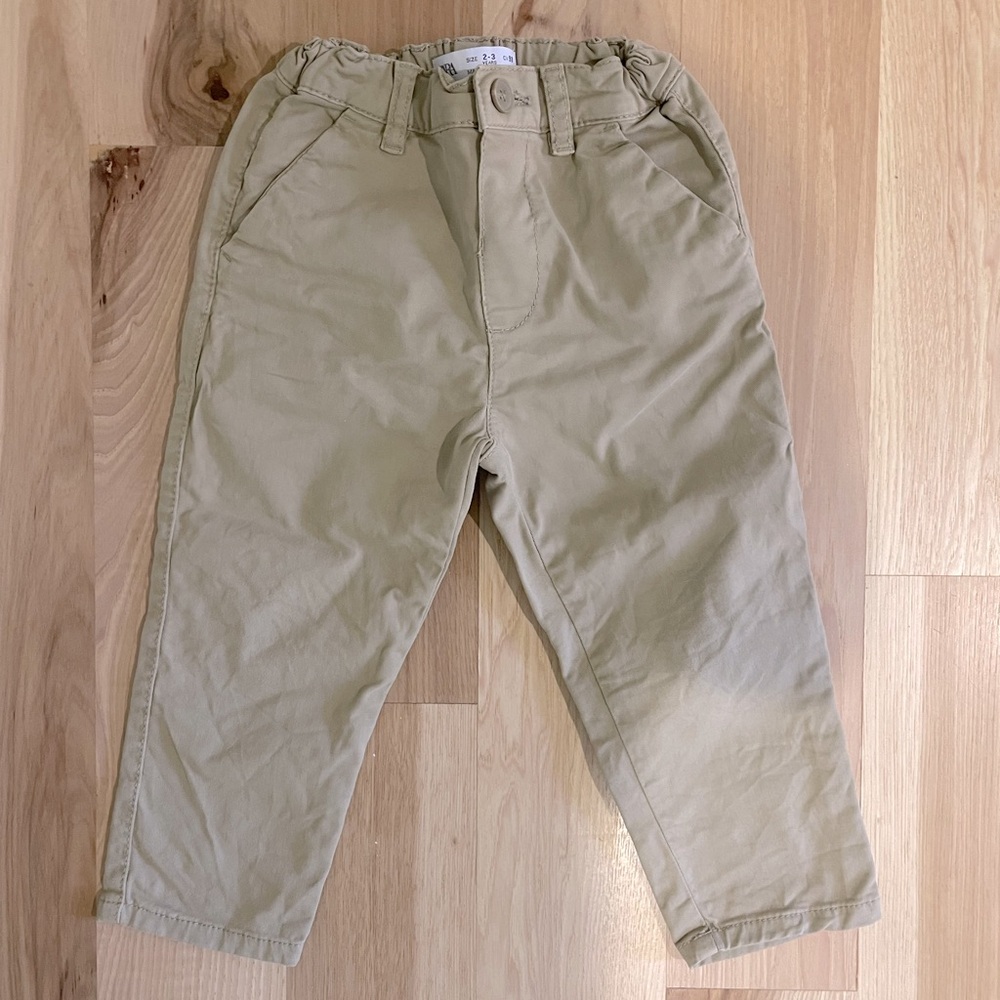 Zara khaki pants boy 2-3T